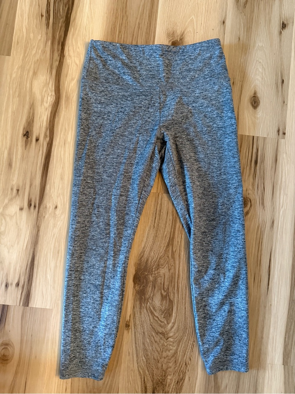 Women’s Zobha Heather Gray Leggings Medium